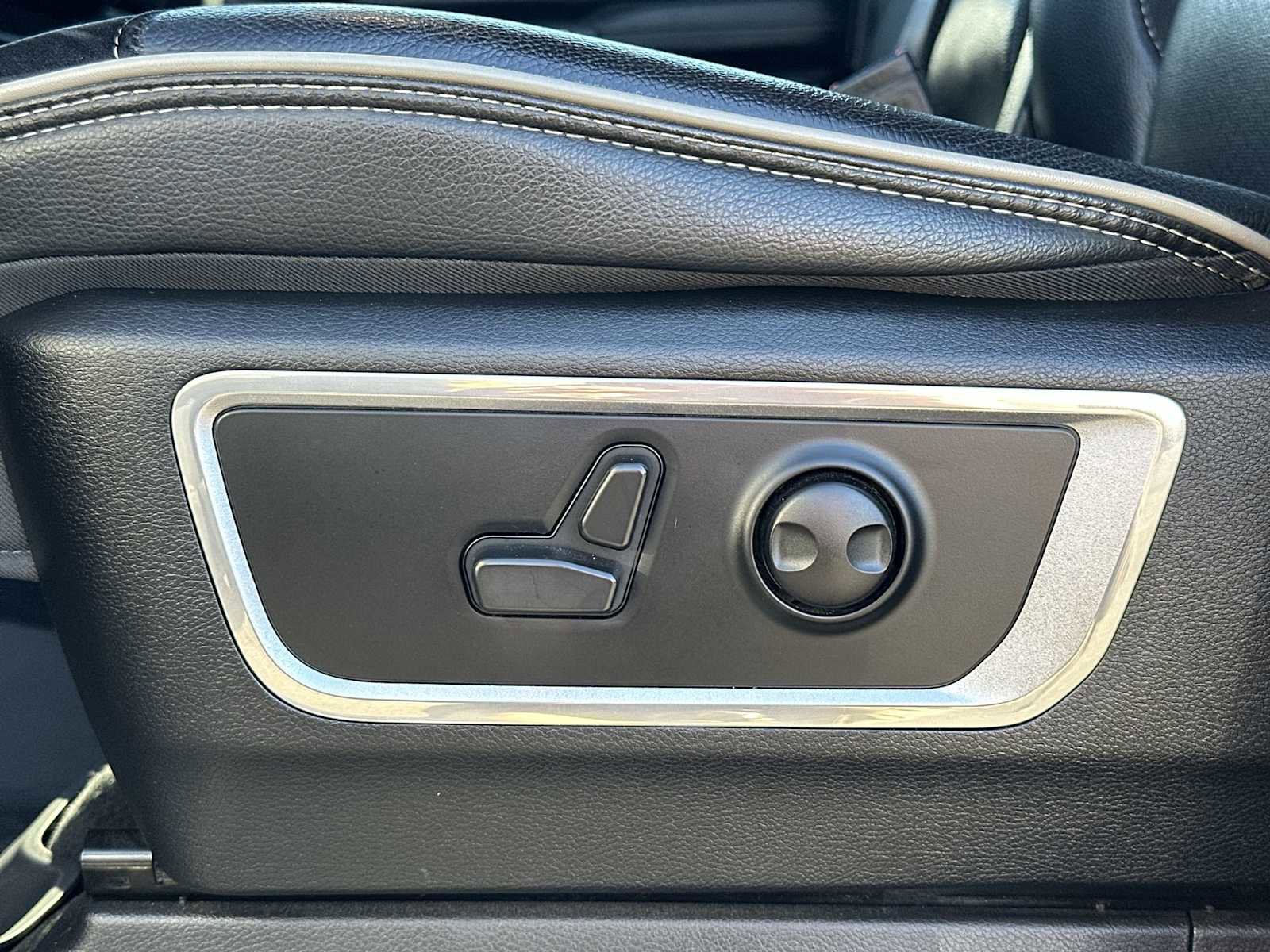 Certified 2022 RAM 1500 Laramie image 14