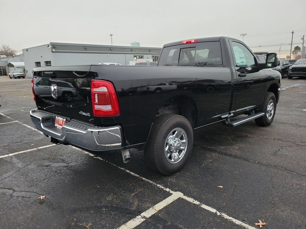 New 2024 RAM 2500 Tradesman w/ Safety Group AWD/4WD image 7