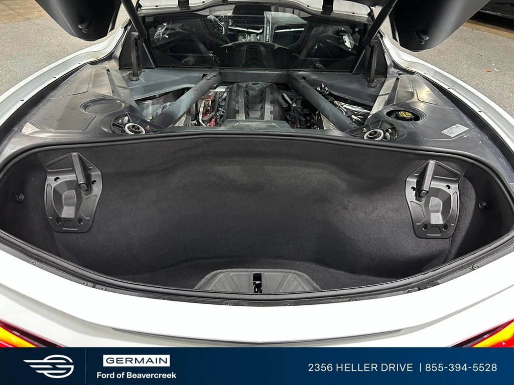 Used 2021 Chevrolet Corvette Stingray Coupe w/ 1LT RWD image 26