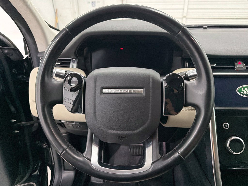 Used 2020 Land Rover Discovery Sport SE AWD/4WD image 18