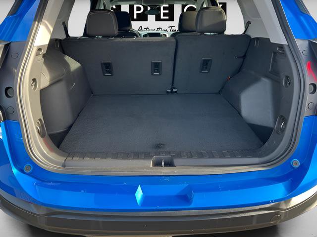 Used 2024 GMC Terrain SLE image 21