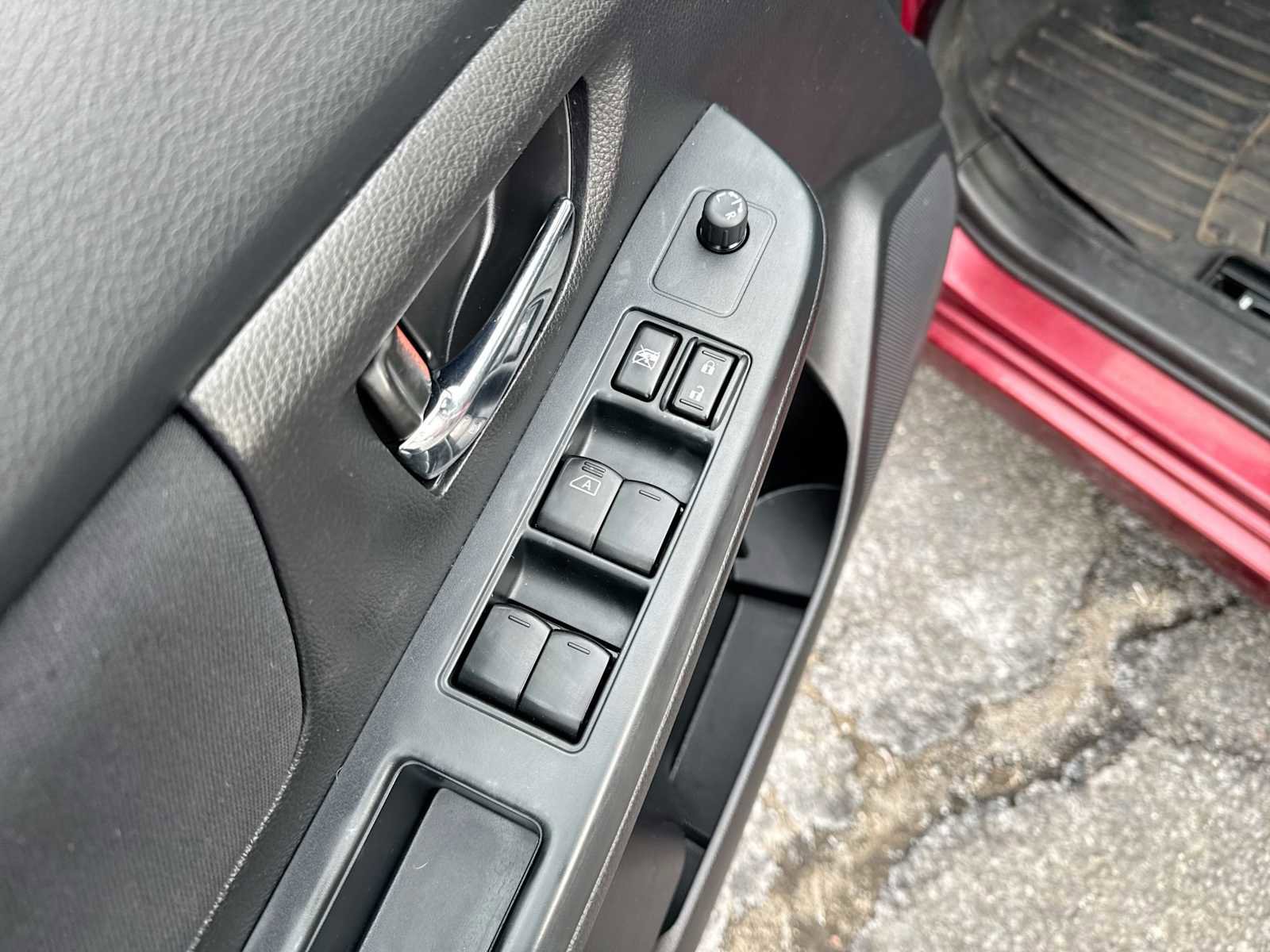 Used 2012 Subaru Impreza 2.0i Premium w/ All-Weather Pkg image 22