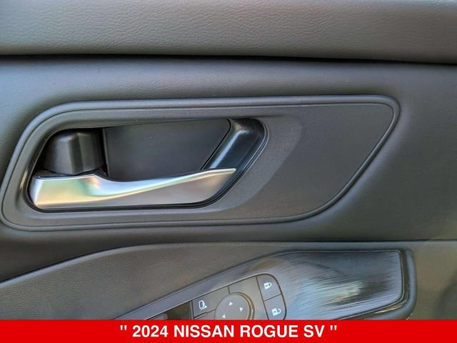 Certified 2024 Nissan Rogue SV w/ SV Premium Package AWD/4WD image 13