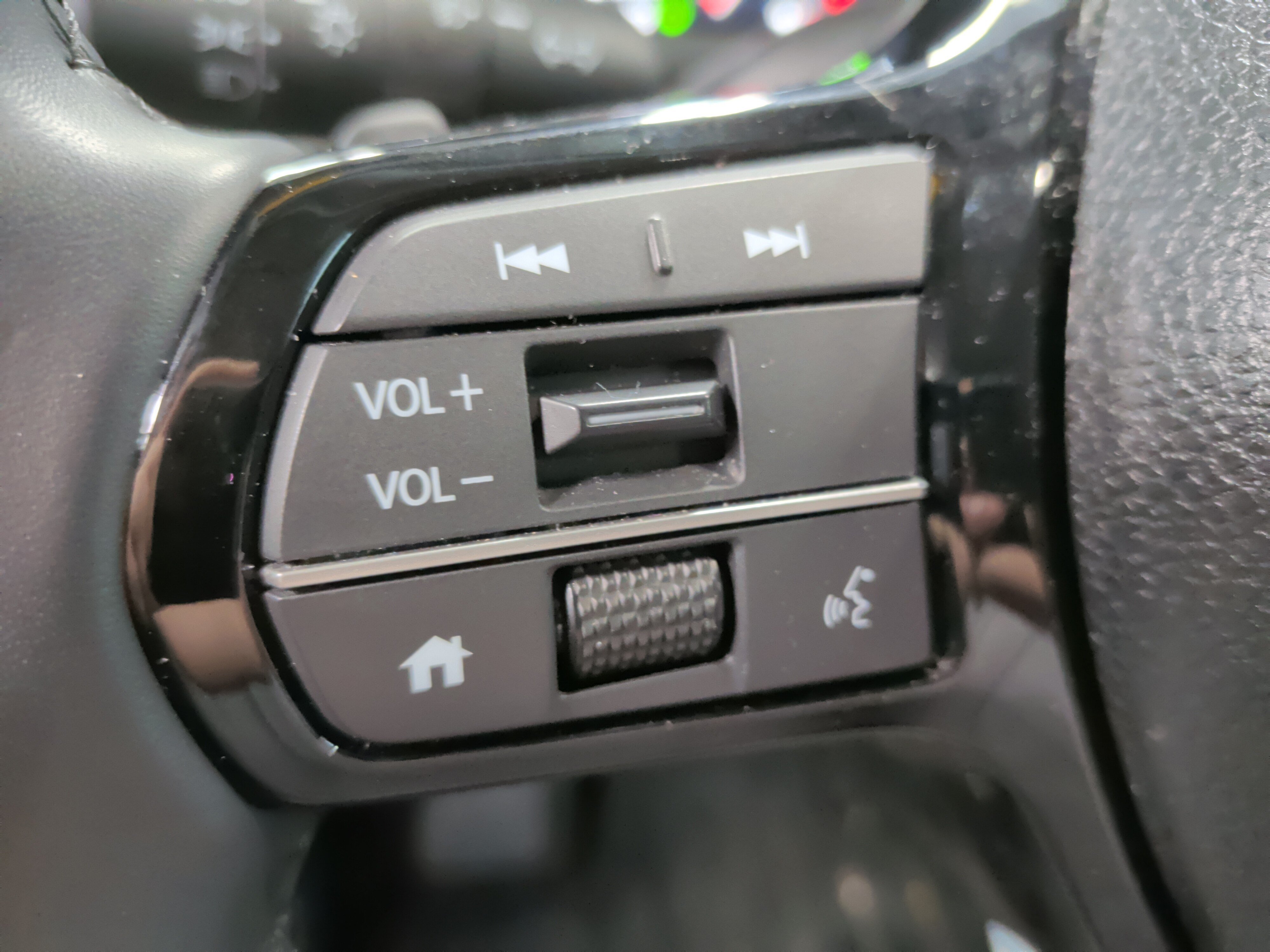 Used 2025 Honda Pilot EX-L image 20