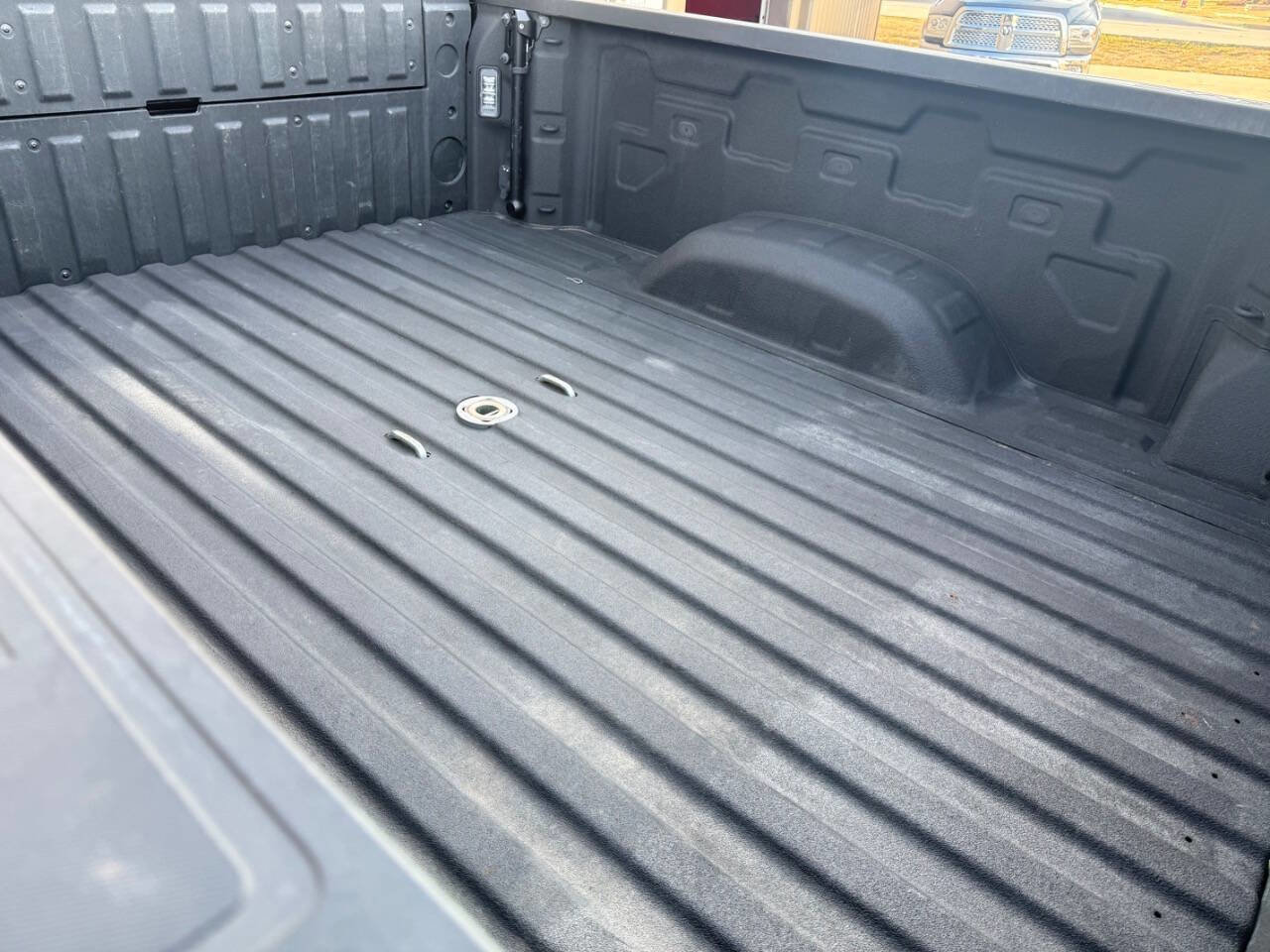 Used 2023 GMC Sierra 2500 AT4 image 41