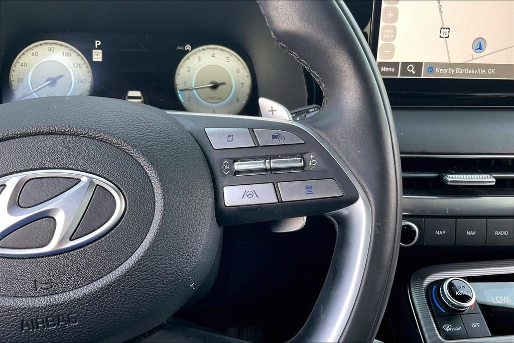 Used 2024 Hyundai Palisade Calligraphy image 19