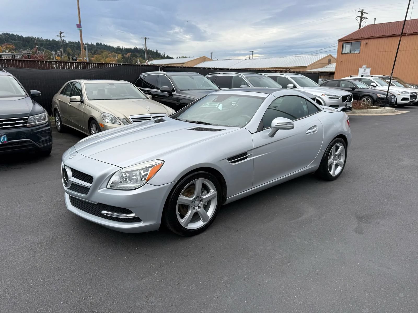 Used 2015 Mercedes-Benz SLK 250 image 3