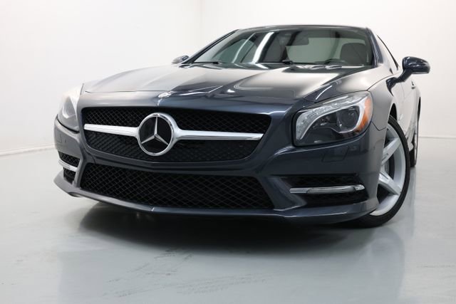 Used 2013 Mercedes-Benz SL 550 image 44