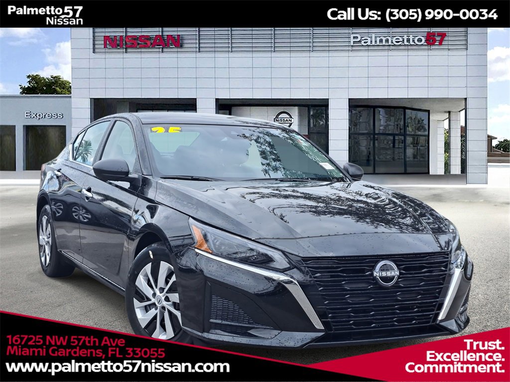 Used 2025 Nissan Altima 2.5 S video 1