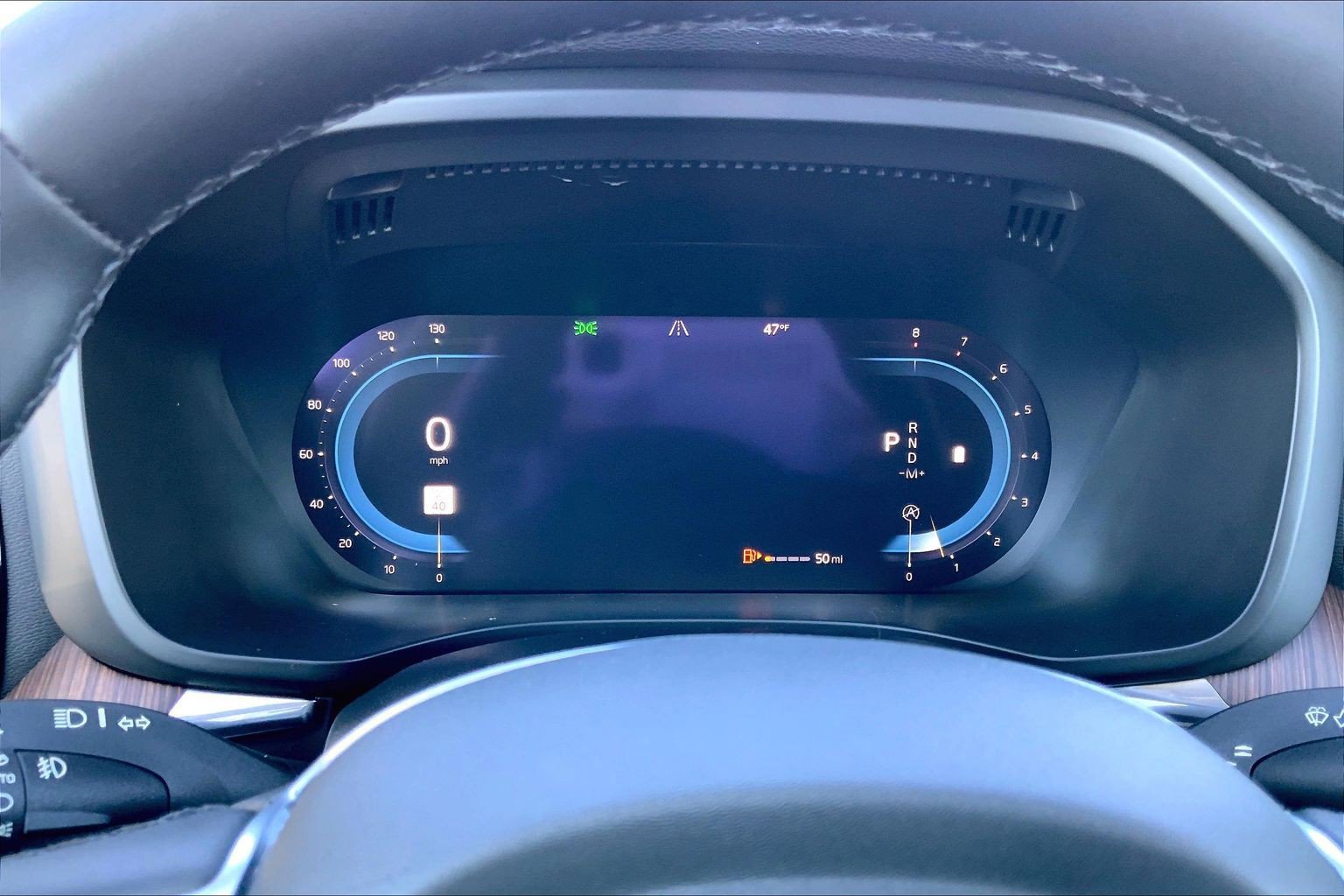 Used 2022 Volvo XC60 B5 Momentum w/ Climate Package image 24