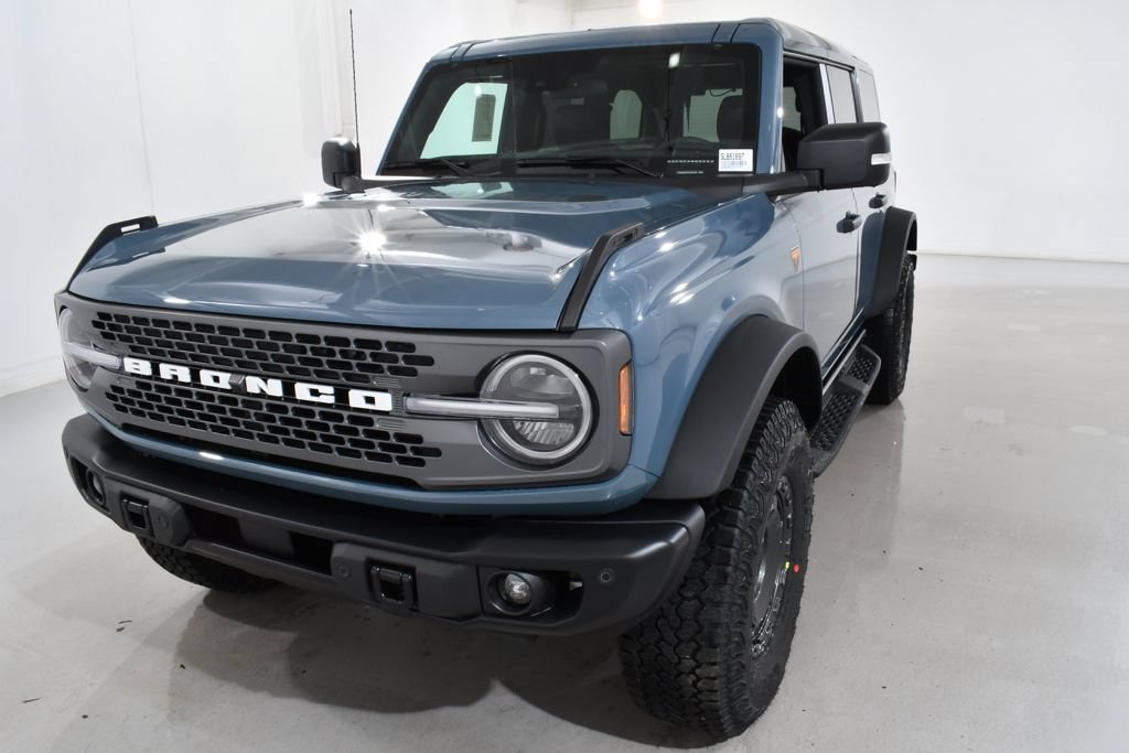 New 2025 Ford Bronco Badlands AWD/4WD image 2