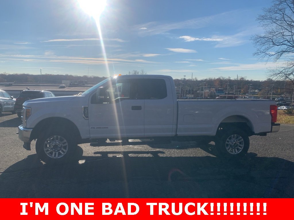 Used 2019 Ford F350 XLT w/ FX4 Off-Road Package image 2