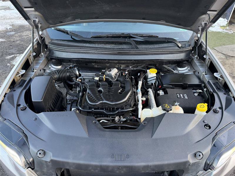 Used 2019 Jeep Cherokee Limited AWD/4WD image 11