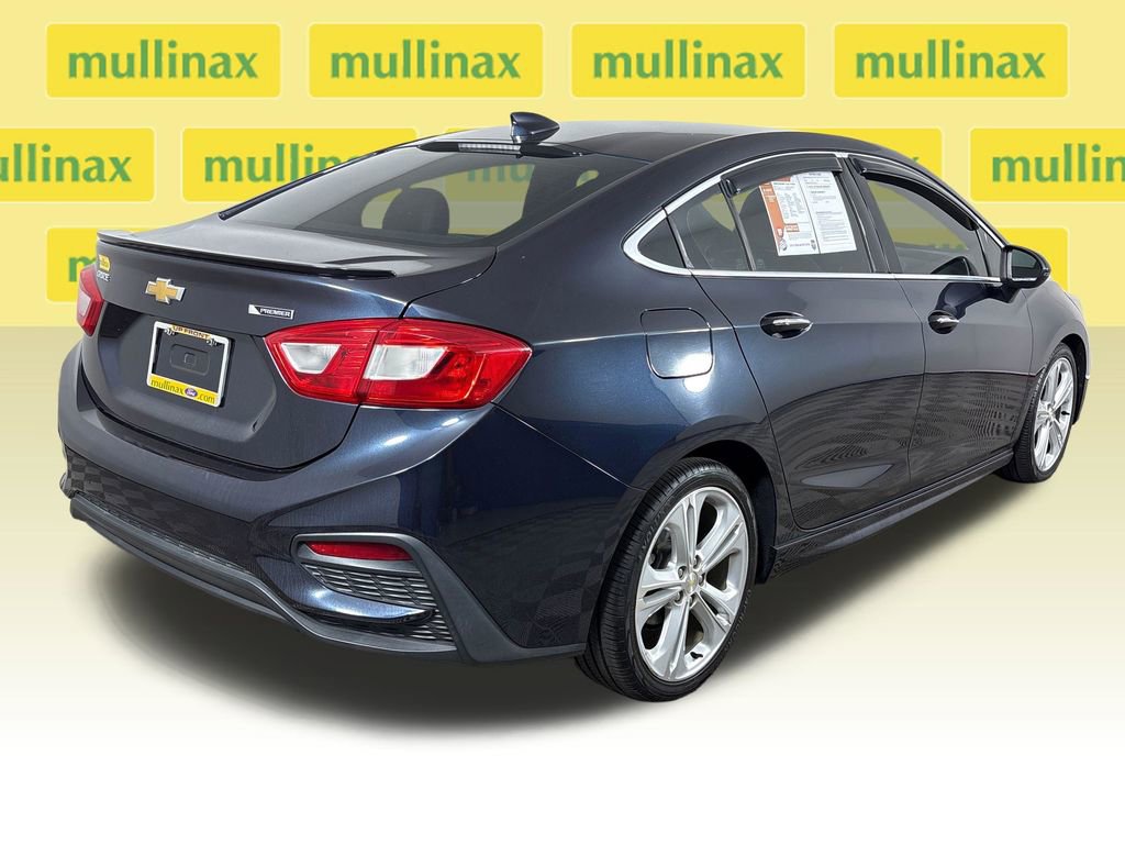 Used 2016 Chevrolet Cruze Premier FWD image 4