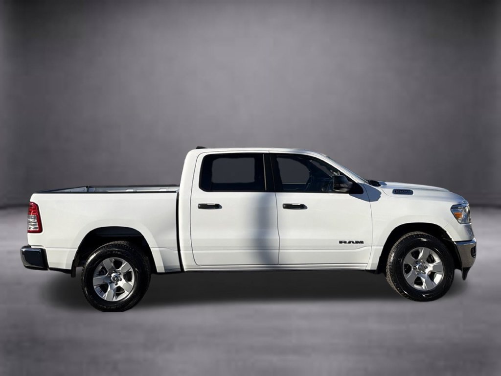 Used 2024 RAM 1500 Big Horn RWD image 3