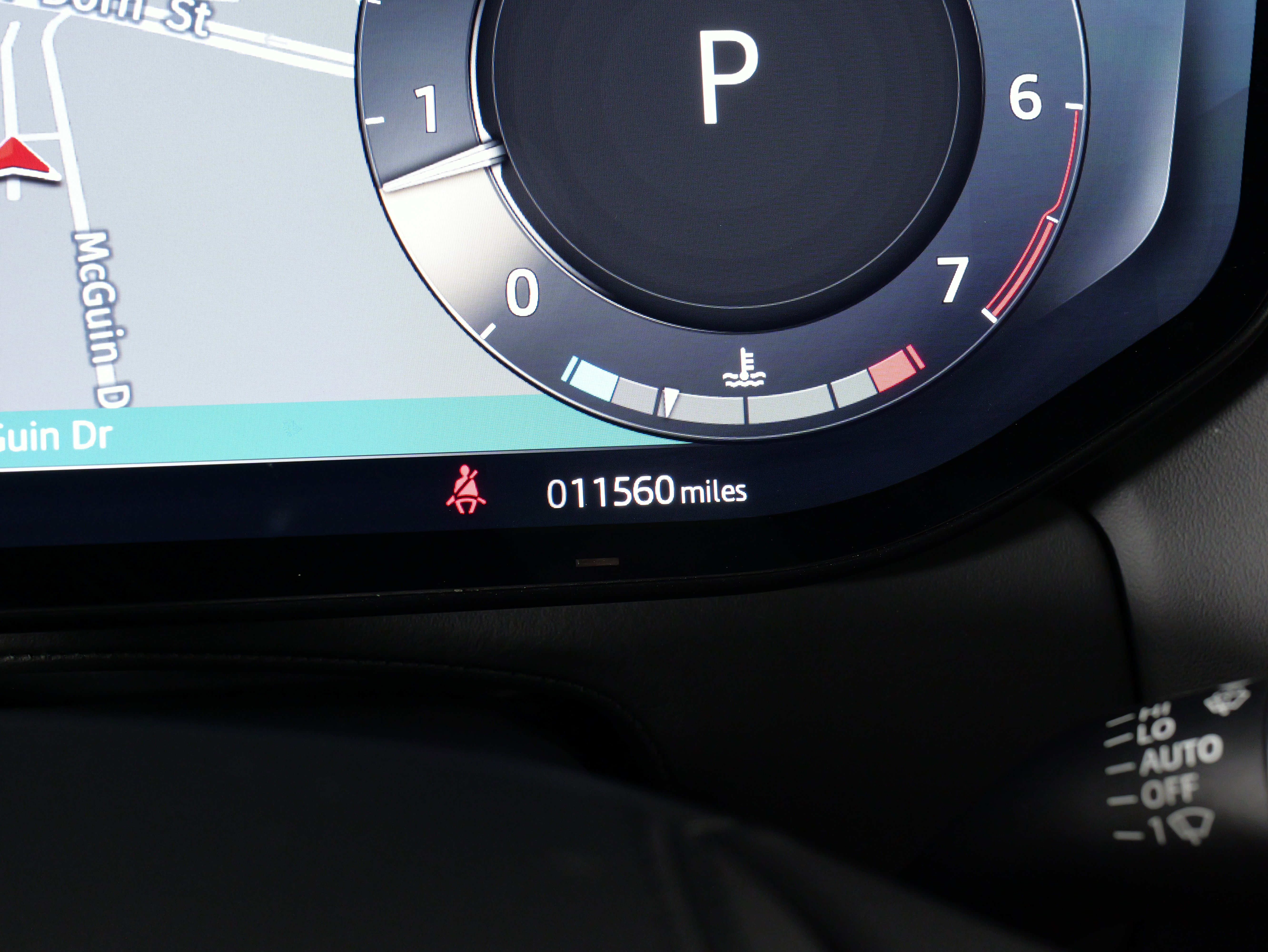 Used 2025 Land Rover Range Rover Sport SE image 38