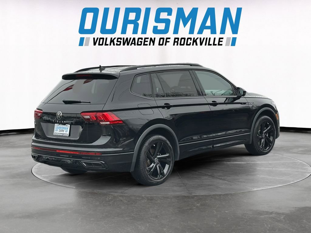 Used 2023 Volkswagen Tiguan SE R-Line image 6