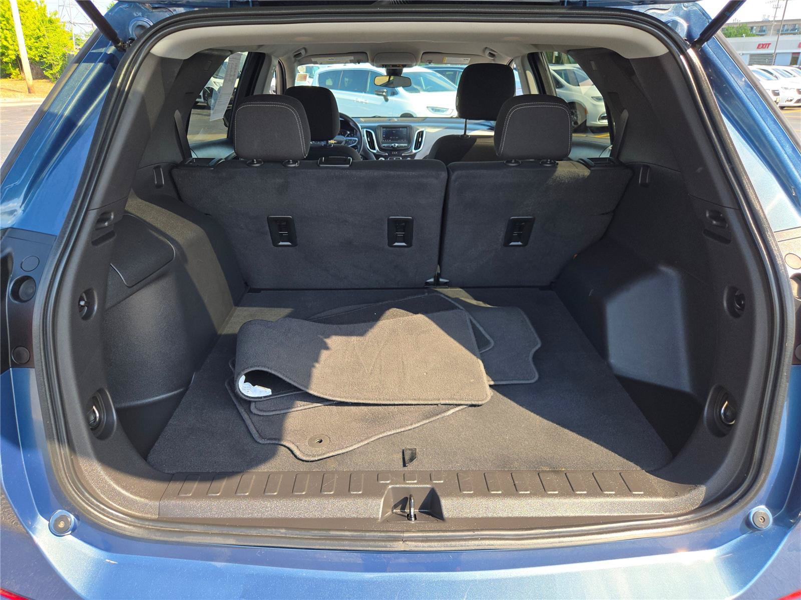 Used 2024 Chevrolet Equinox LS w/ LS Convenience Package FWD image 18