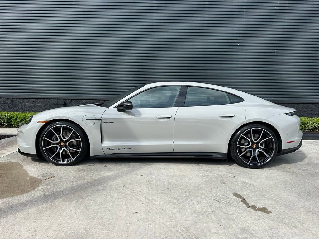 Used 2026 Porsche Taycan image 2
