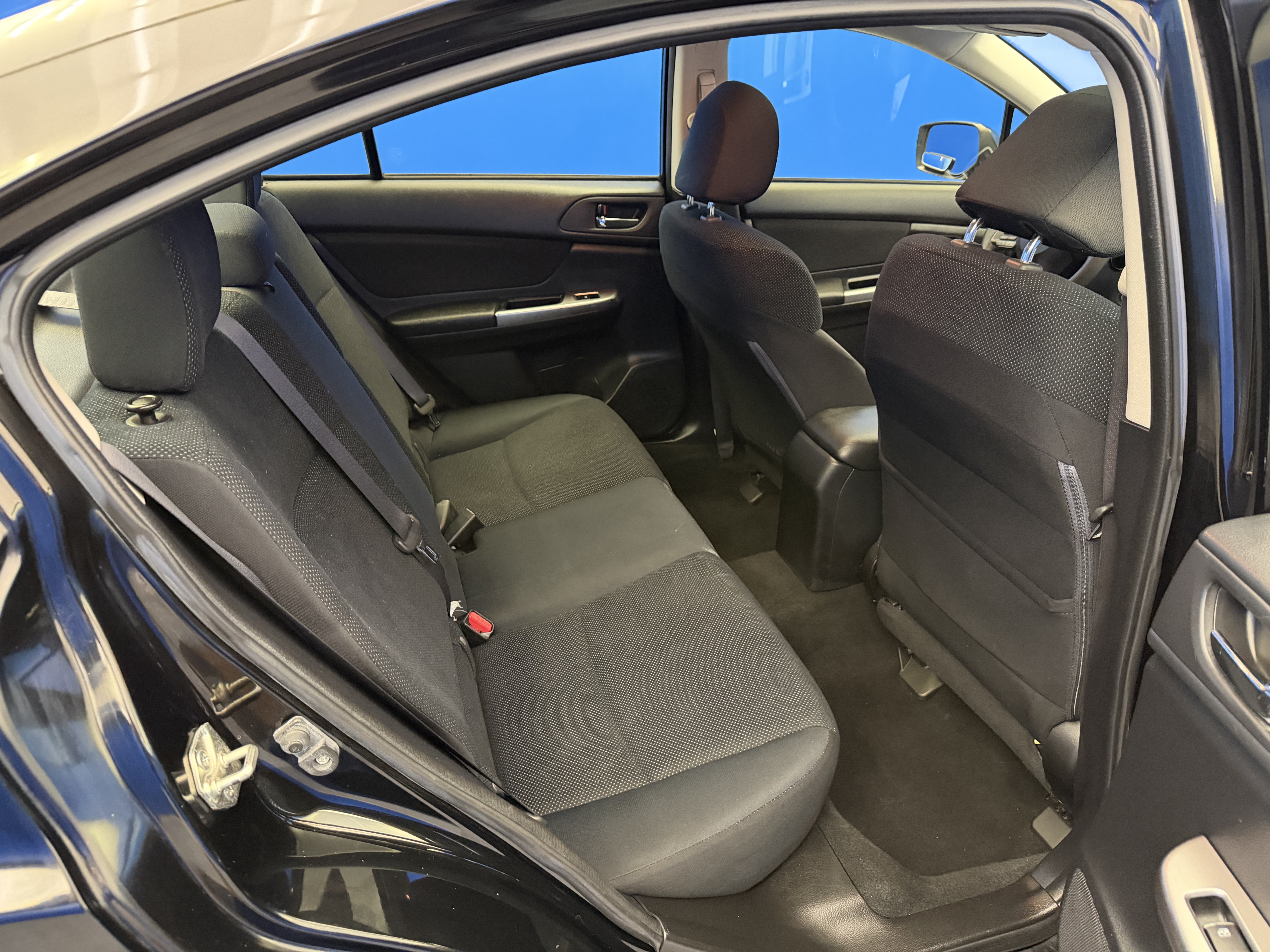 Used 2015 Subaru Impreza 2.0i Premium AWD/4WD image 25