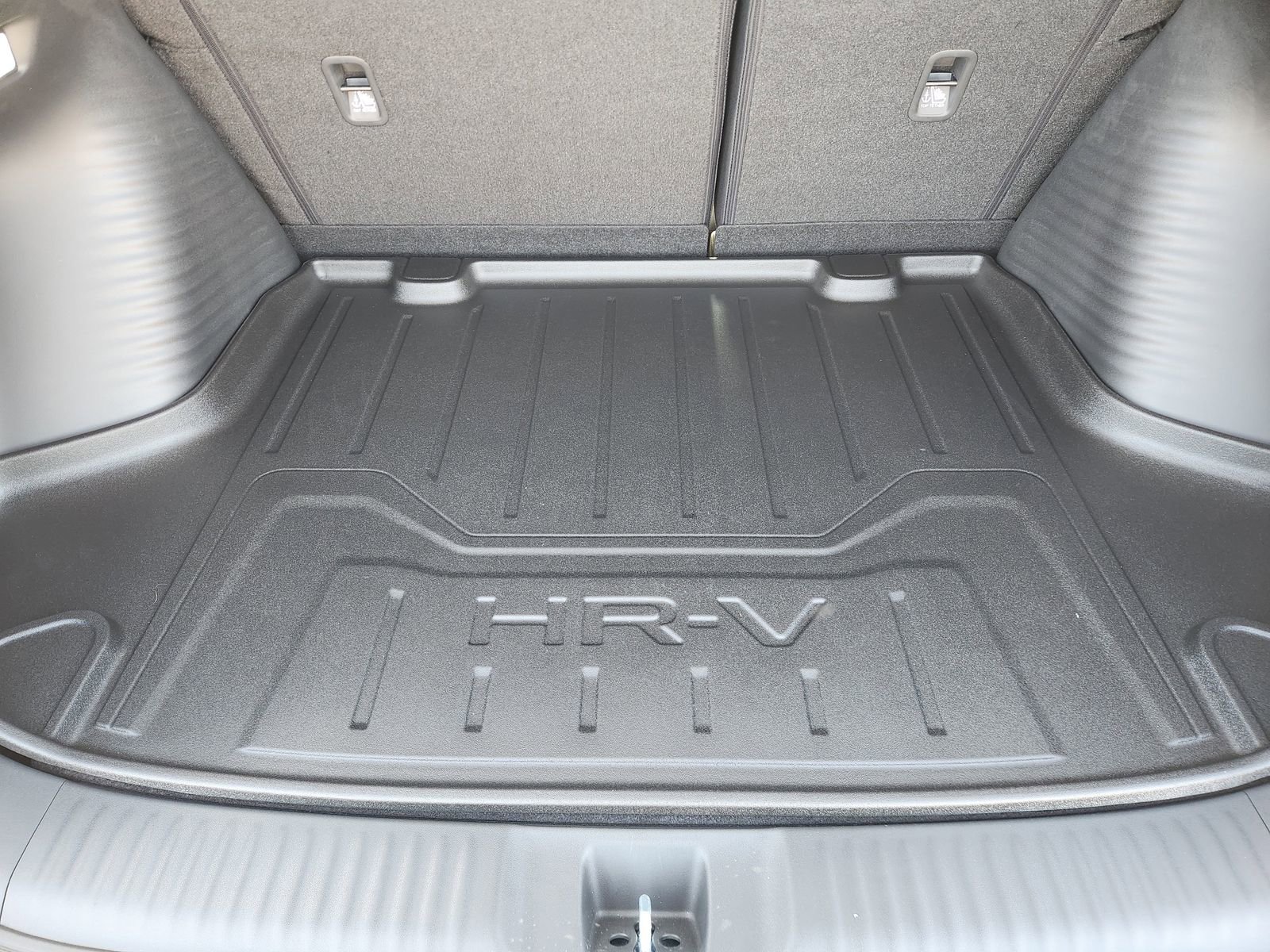 New 2026 Honda HR-V EX-L image 36