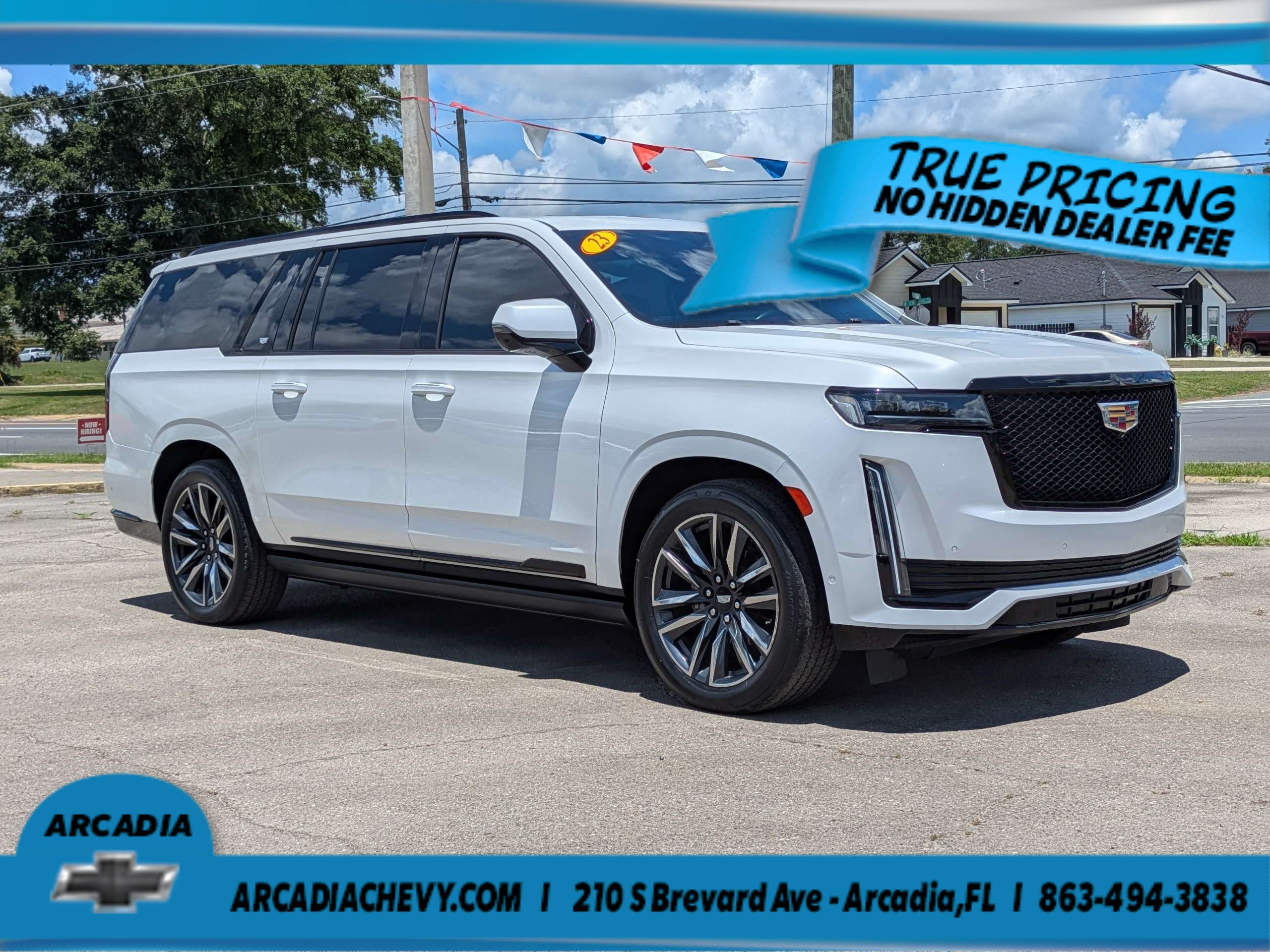 Used 2023 Cadillac Escalade ESV Sport Platinum RWD image 2