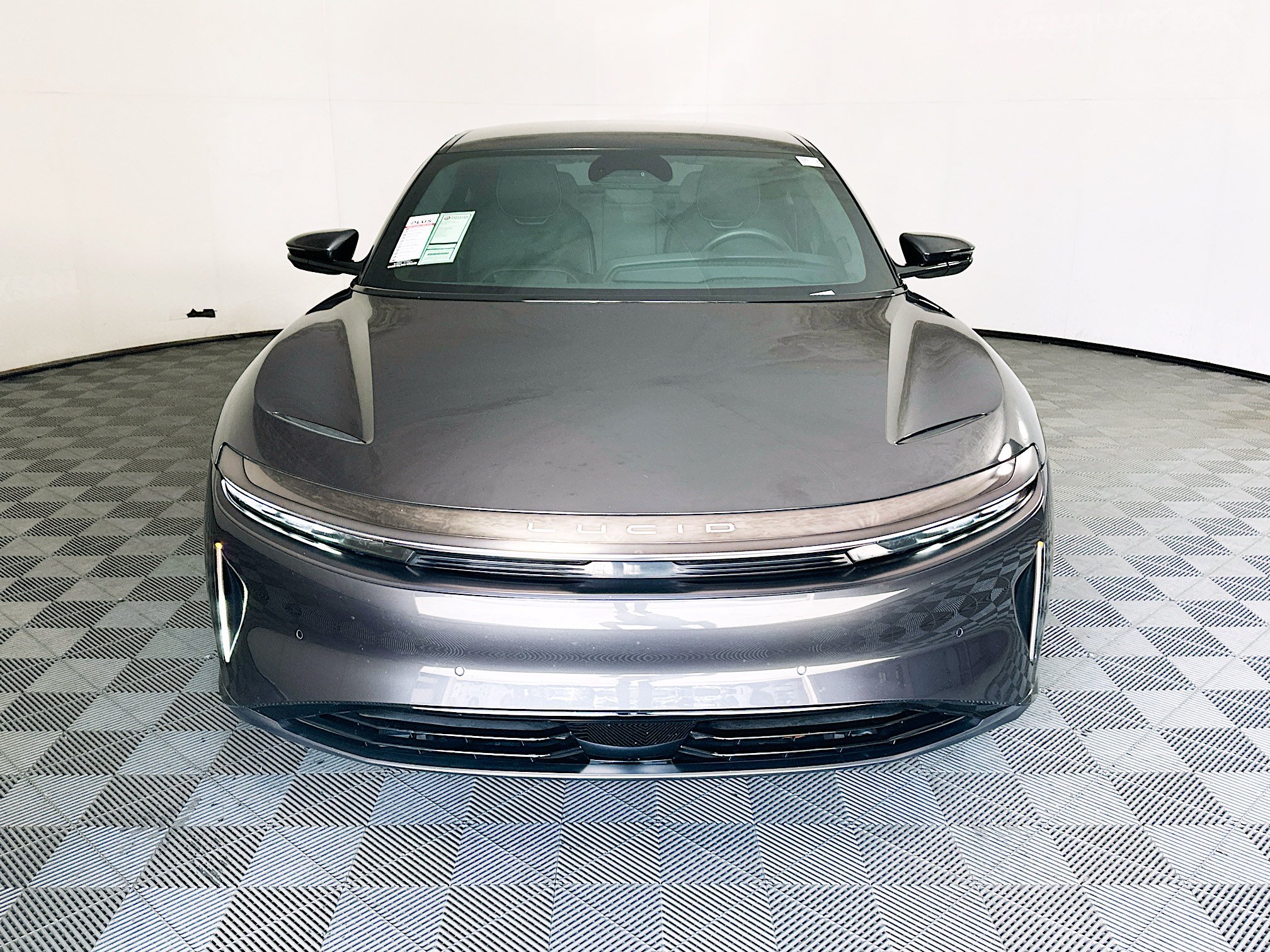 Used 2024 Lucid Air Touring AWD/4WD image 8