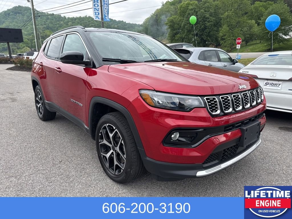 Used 2025 Jeep Compass Limited AWD/4WD image 4