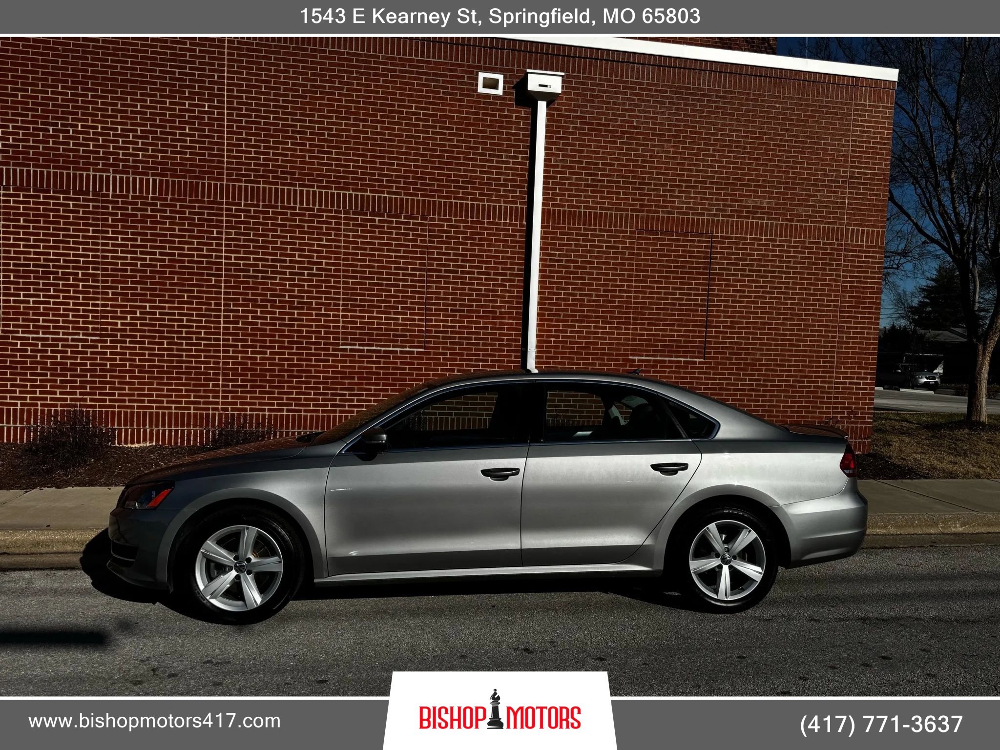 Used 2013 Volkswagen Passat 2.5 SE FWD image 2