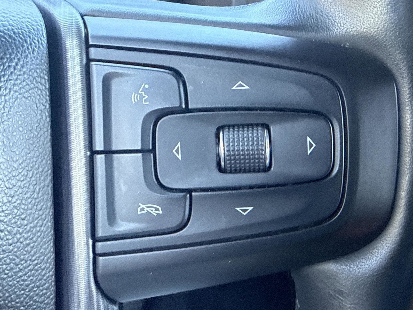 Used 2023 GMC Yukon Denali Ultimate image 22