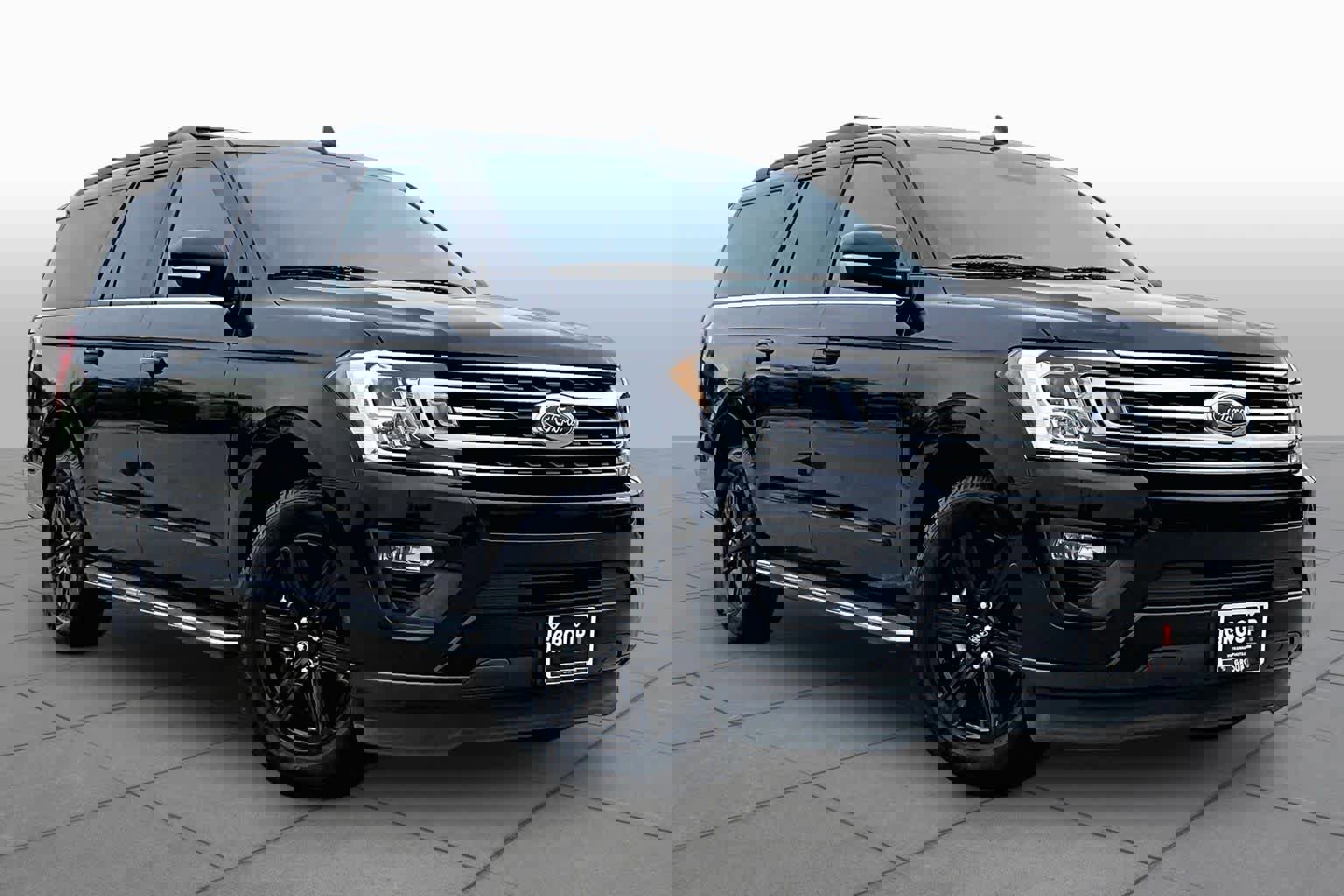 Used 2021 Ford Expedition Max XLT RWD image 3