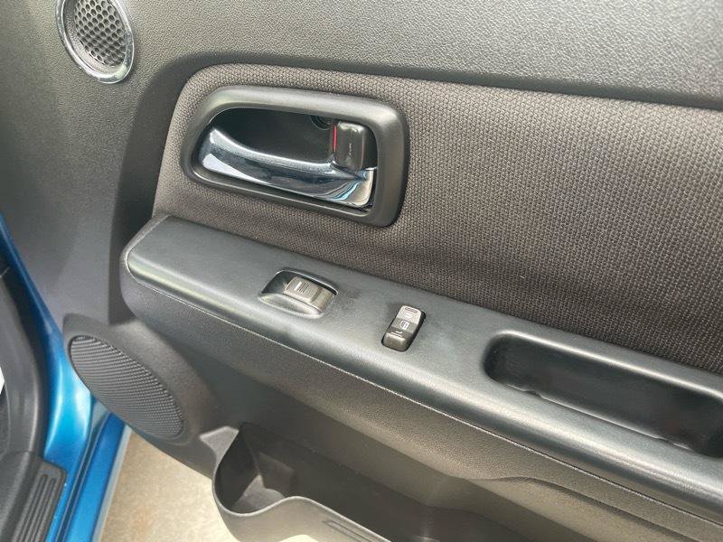Used 2012 Chevrolet Colorado LT RWD image 34