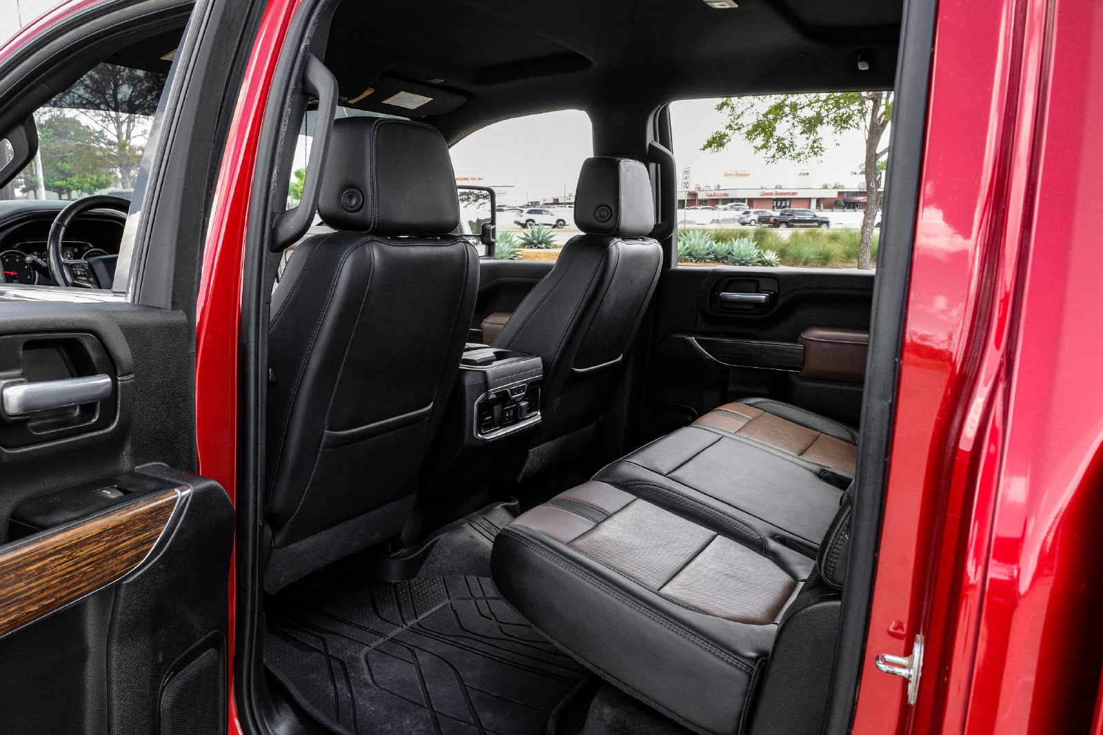 Used 2023 Chevrolet Silverado 2500 High Country w/ Technology Package AWD/4WD image 47