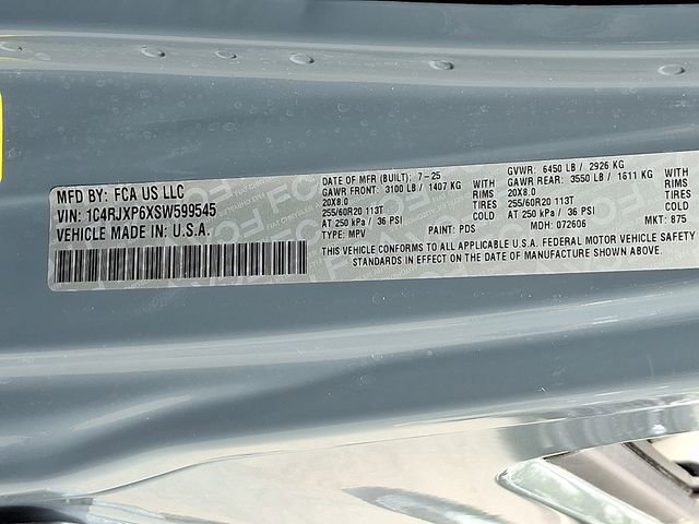 Used 2025 Jeep Wrangler Unlimited Sahara w/ Safety Group image 27