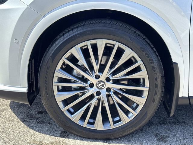 Certified 2024 Lexus RX 350 AWD w/ Convenience Package image 9