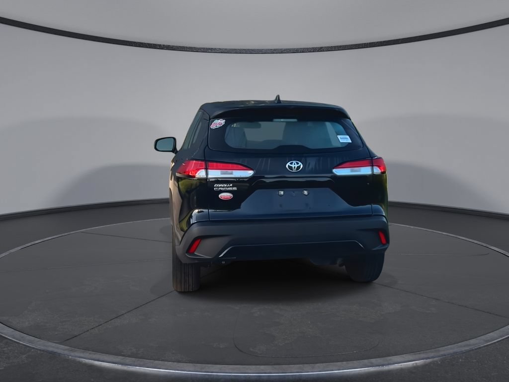 Used 2024 Toyota Corolla Cross L FWD image 7