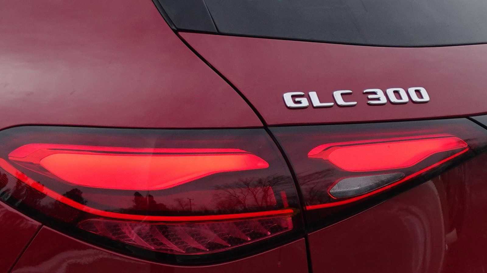 New 2026 Mercedes-Benz GLC 300 4MATIC image 16