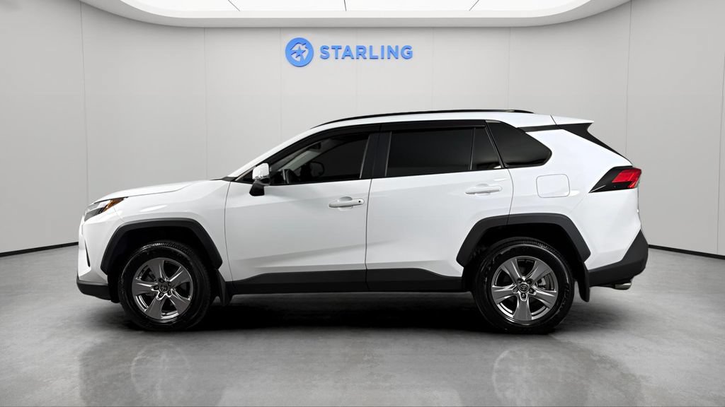 Used 2025 Toyota RAV4 XLE w/ Convenience Package FWD image 3