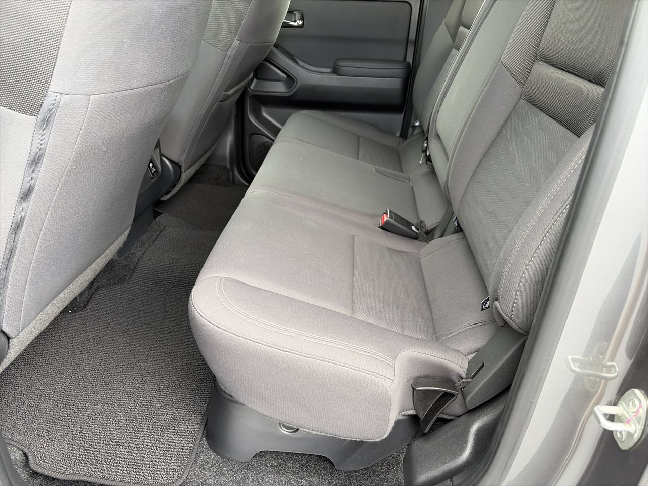 Certified 2024 Nissan Frontier SV w/ SV Convenience Package RWD image 12