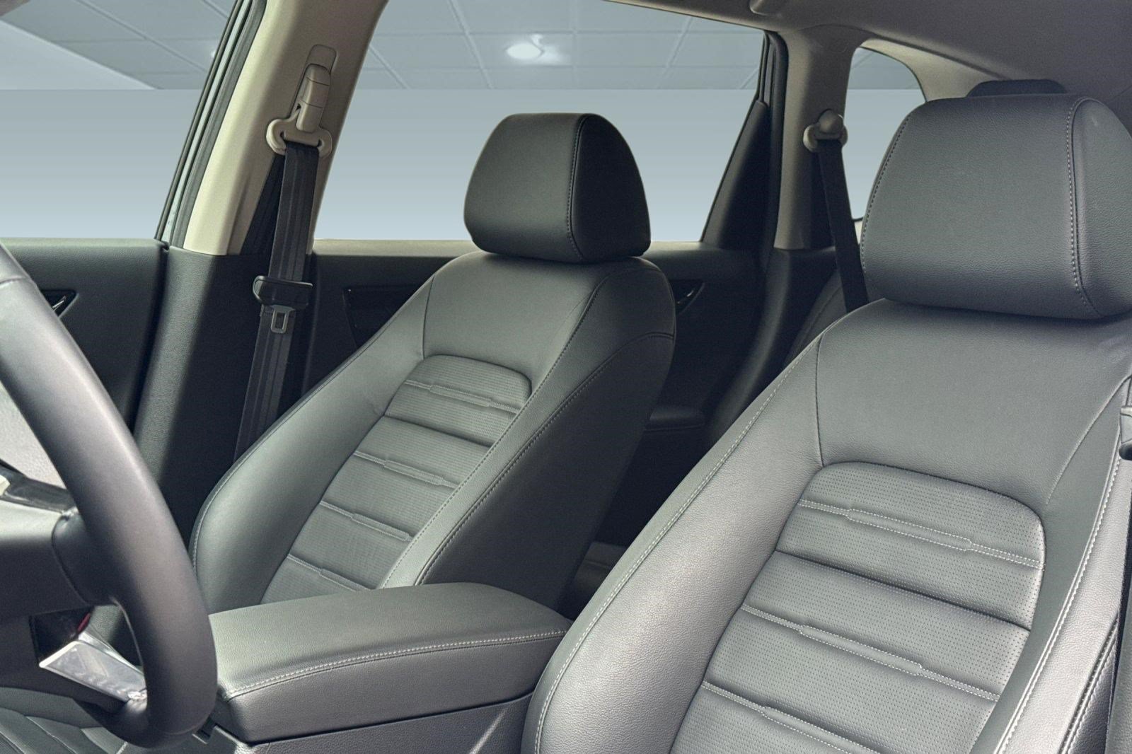 Certified 2026 Honda CR-V EX-L image 28