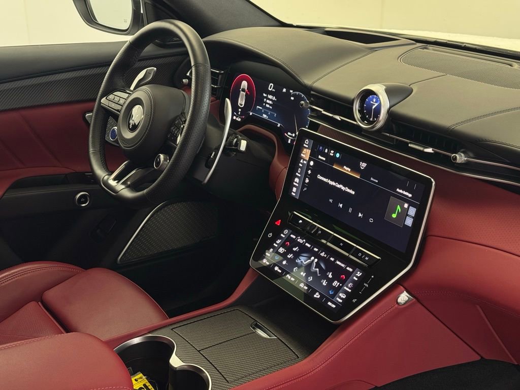 Used 2024 Maserati Grecale Trofeo image 61