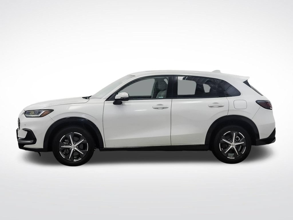Used 2023 Honda HR-V EX-L image 2