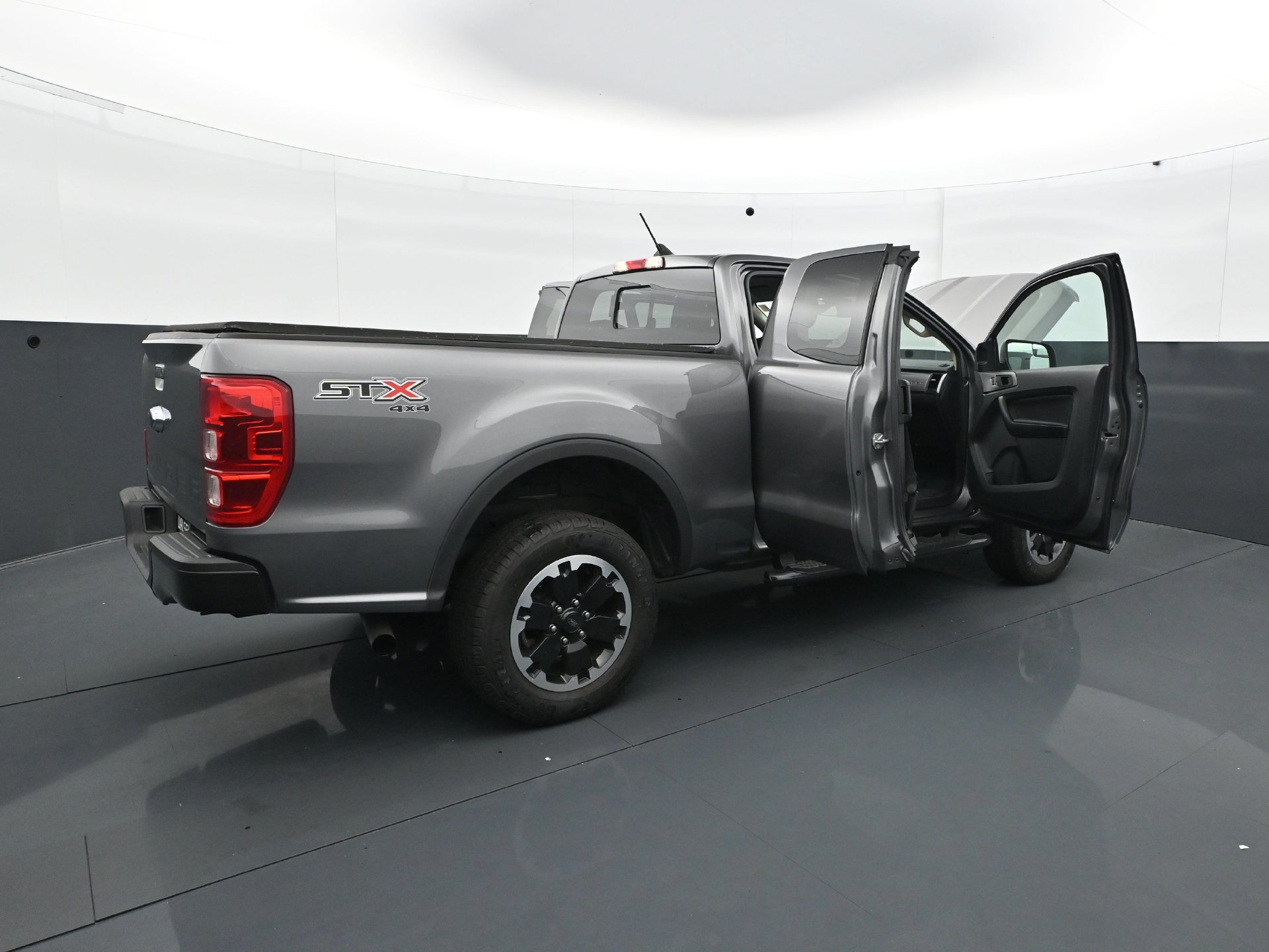 Used 2021 Ford Ranger XL w/ Equipment Group 101A High AWD/4WD image 31