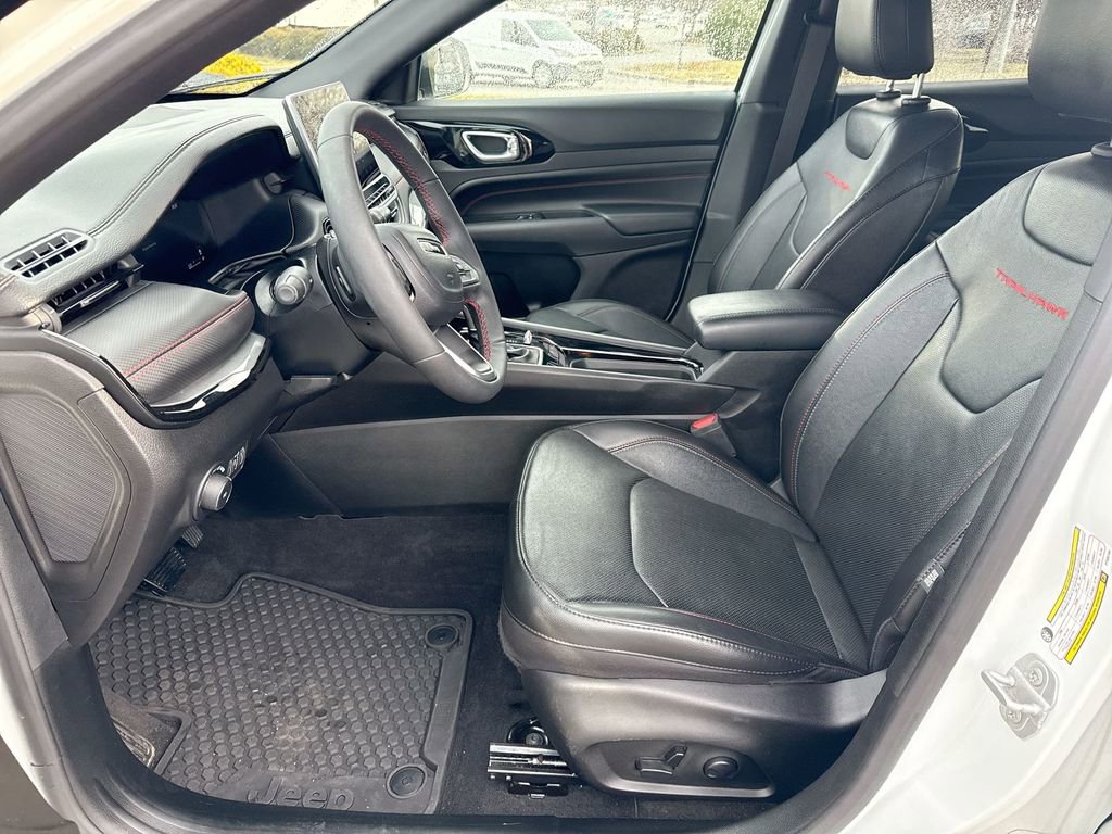 Used 2023 Jeep Compass Trailhawk w/ Trailhawk Elite Group image 22