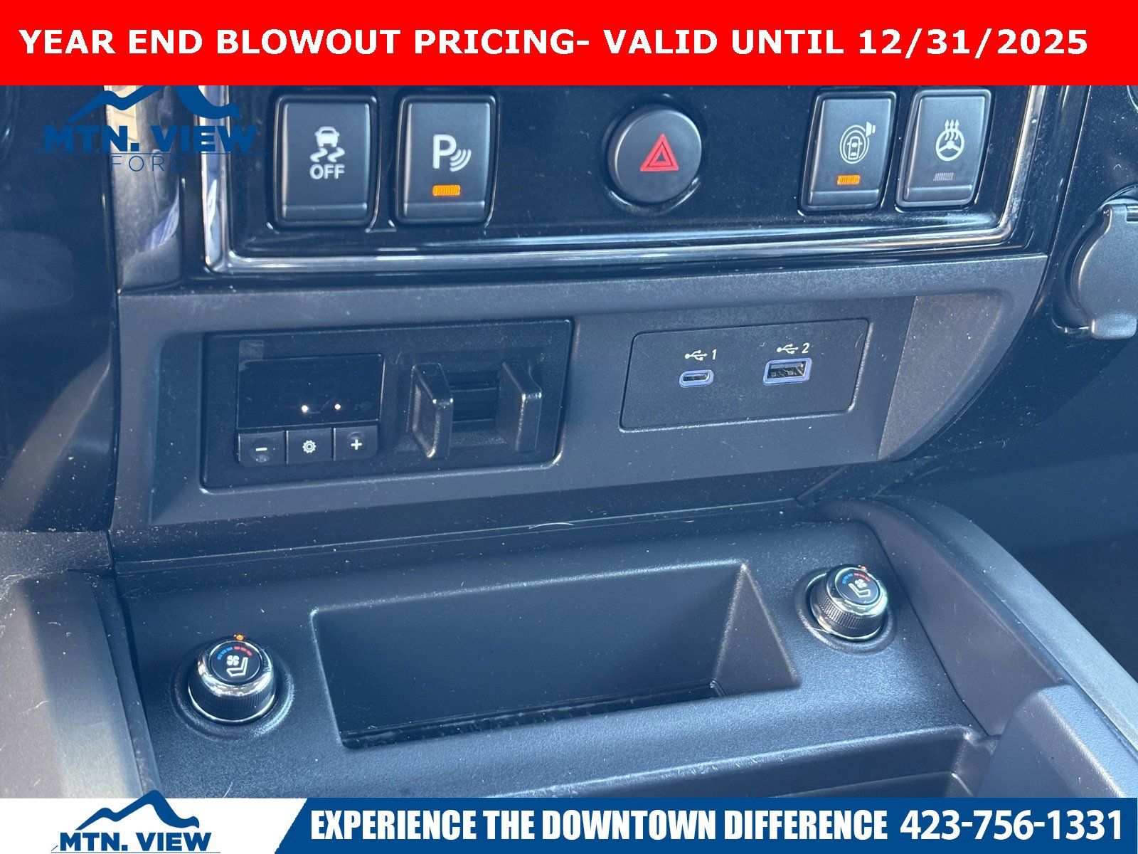 Used 2021 Nissan Titan Platinum Reserve image 6