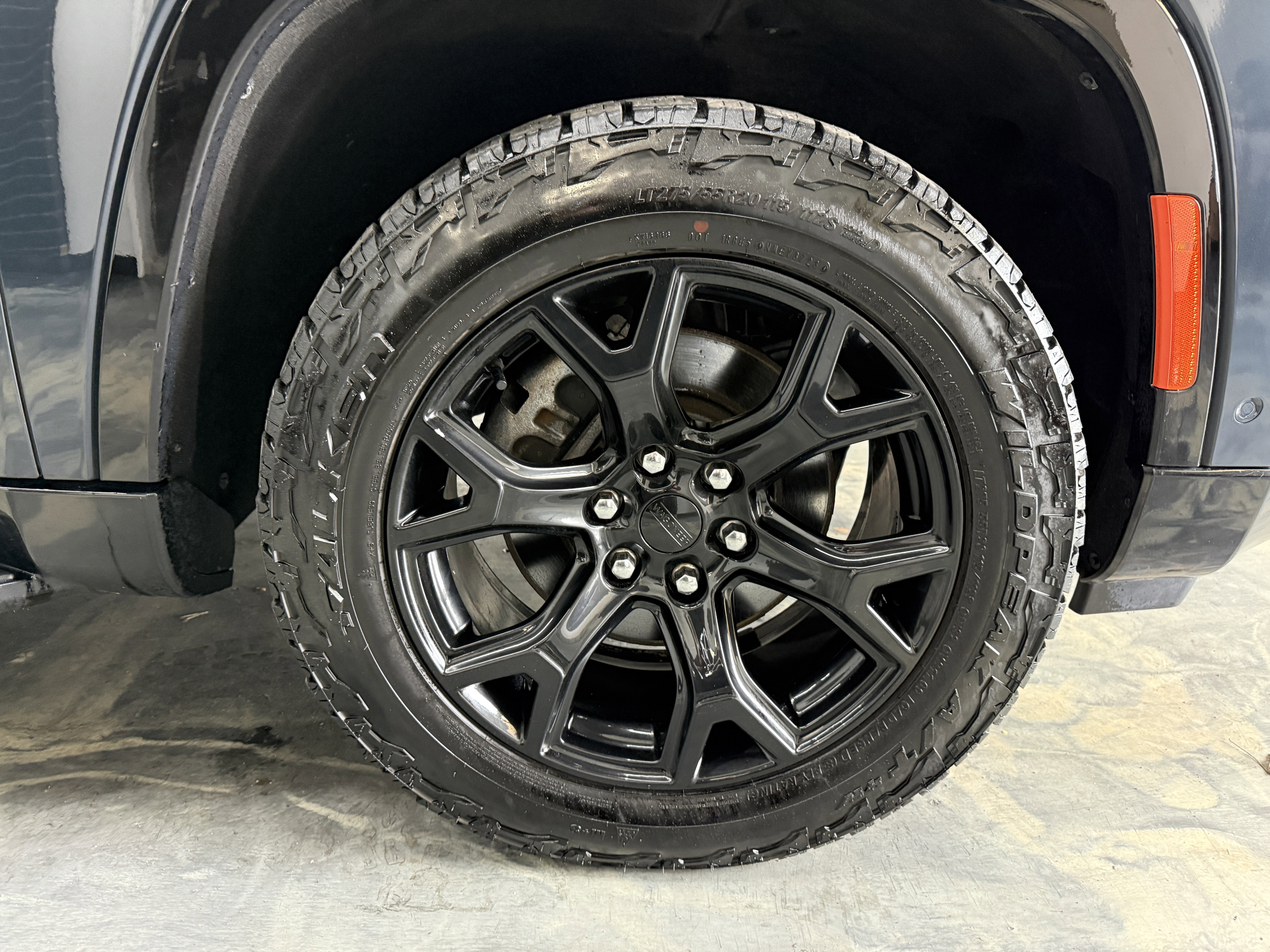 Used 2023 Jeep Wagoneer Series II image 33