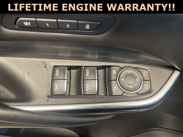 Used 2024 Cadillac XT4 Premium Luxury image 12