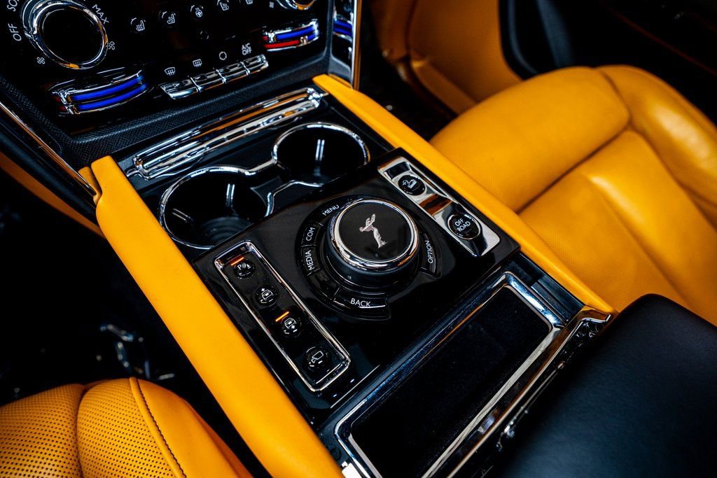 Used 2023 Rolls-Royce Cullinan image 56