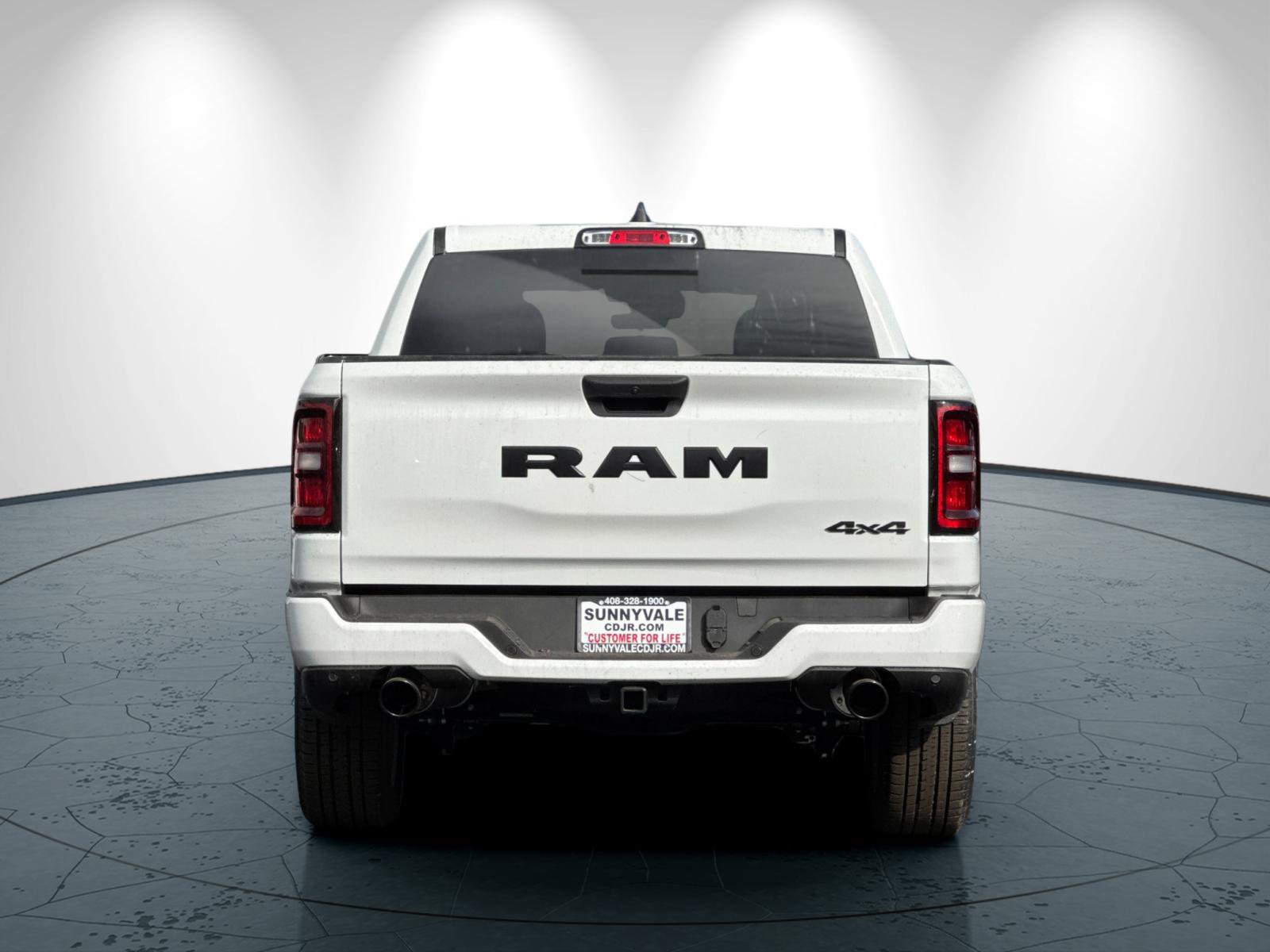 New 2026 RAM 1500 Express AWD/4WD image 5