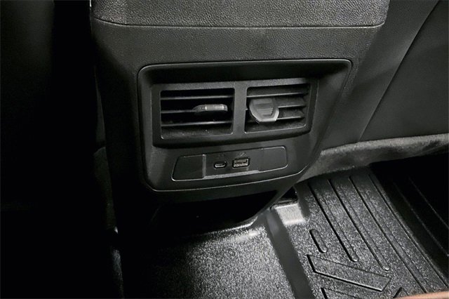 Used 2024 GMC Canyon AT4 w/ Canyon Safety Plus Package image 29